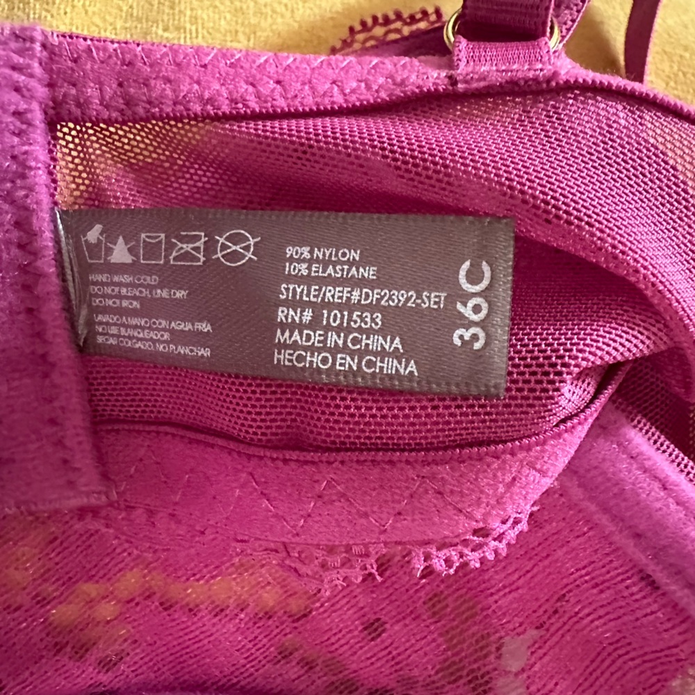 Bra set - Picture 4 of 5